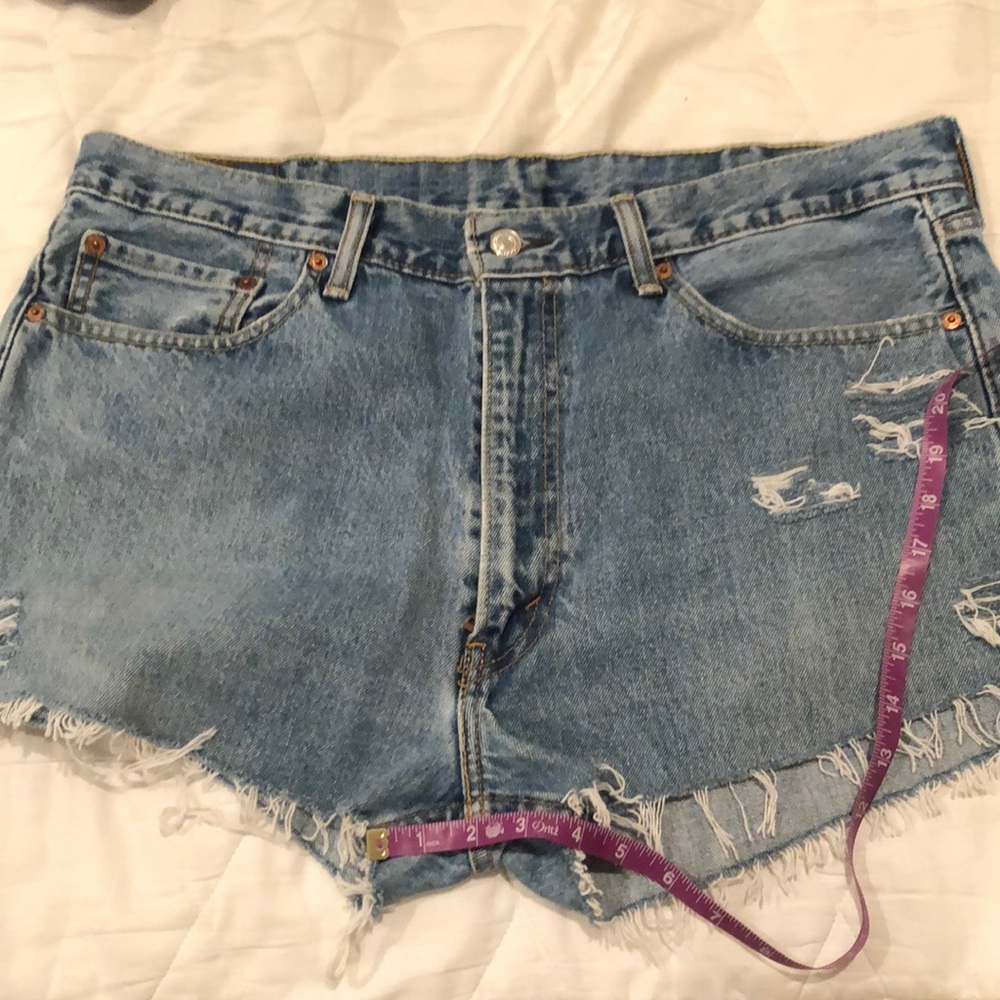 Levi’s Cut Offs - Picture 5 of 6